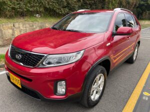 KIA SORENTO RADICAL  7 PUESTOS 2015  2.4L