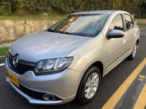 RENAULT LOGAN PRIVILEGE 2017 AUTOMÁTICO 1.6L