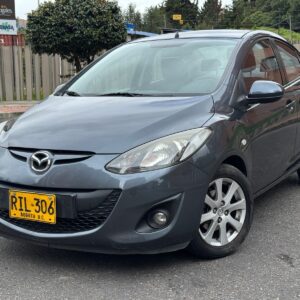 MAZDA 2  2011 MECÁNICO 1.5L